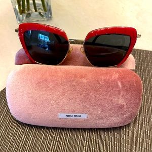 Stylish Miu Miu  sunglasses